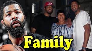 Markieff morris bio the nba star was born a virgin on september 2, 1989, in philadelphia, pennsylvania, where he was raised by his parents as well as his brothers. Markieff Morris Family With Mother Son And Wife Thereza Morris 2020 Youtube