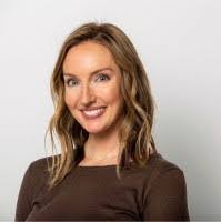 Kate Wagner's Instagram, Twitter & Facebook