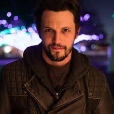 Nathan Dean (@Nathan_Parsons)