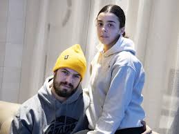 Meaghan benfeito was born on march 2, 1989 in canada (31 years old). Olympic Diver Benfeito Grateful To Be Alive After Fire Guts Mirabel Condo Montreal Gazette