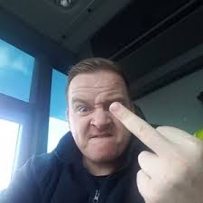 Sam Magee (@sammagee81)