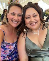 Joelle Holmes's Instagram, Twitter & Facebook