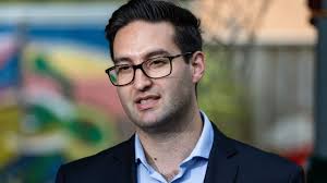 Australia should have abstained