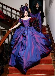 But there are also interesting coincidences in evan's testimony such as he wanted me to look a certain way, this immediately makes you think of the times when evan used to dress like dita von teese. Marilyn Manson And Dita Von Teese S Gothic Nuptials