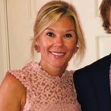 Wendy Holmes Wright (@WendyHWright2)