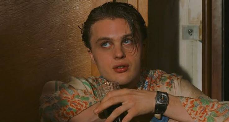 The Dreamers: Michael Pitt's Suede Jacket, Jeans, and Chuck Taylors » BAMF  Style