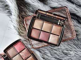 And just like the packaging, the tones within unlocked are more intense than universe which i love. Review Hourglass Ambient Lighting Edit Unlocked Palette My Women Stuff