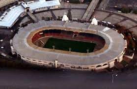 É administrado pela football association, a entidade máxima do futebol inglês. Wembley Stadion 1923 Wikipedia