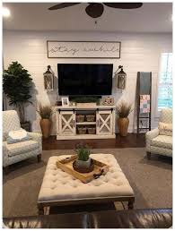 Stunning Beautiful Farmhouse Living Room Design Ideas And Decor 4 In 2020 Farmhouse Decor Living Room Wall Decor Living Room Farm House Living Room