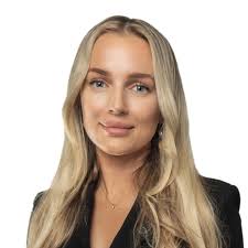 Emma Bergh, mäklare i Centrum med 405 omdömen — Hittamäklare