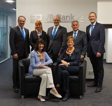 First select your country, select the bank, now select your city and finally select the branch of your the above list is the currently available data of swift / bic codes of vr bank landsberg ammersee. 20 09 2018 Herzlichen Gluckwunsch Zu 175 Jahren Betriebszugehorigkeit Vr Bank Landsberg Ammersee Eg