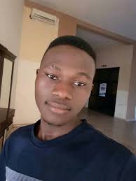 Who are we, please? Goby about 6 cms long in 2 m. Watamu, Kenya.