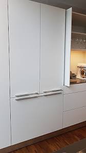 Neues thema thema drucken thema merken besagter bekannter würde mir nun die küche mit überlassen. Kuhlschrank Ry491 200 Kuhl Gefrierkombination Mit Eiswurfelmaschine Vorfuhrgerat Aus Unserer Kochwerkstatt Gebraucht Gaggenau Kuchengerat Von Breitsprecher Kucheneinrichtung Gmbh In Nurnberg