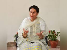Former Punjab CM's Wife, Suspended Congress MP Preneet Kaur ...