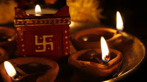 Happy Deepavali 2021 Wishes, Quotes, Images : ದೀಪಾವಳಿ 2021: ಆಚರಣೆ, ಮಹತ್ವ,  ಪ್ರೀತಿ ಪಾತ್ರರಿಗೆ ಶುಭ ಸಂದೇಶಗಳು - Kannada Oneindia