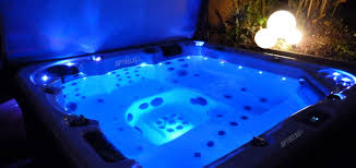 Eine besondere variante stellen die aufblasbaren modelle dar, die im garten aufgestellt werden und ihnen ein tolles erholungserlebnis im freien bieten. Whirlpool Outdoor Premium Optirelax Whirlpools Fur Aussen Kaufen