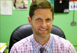 Francis Dooley's Instagram, Twitter & Facebook