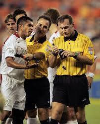 My First Job Was As A Soccer Referee And It Was Really Easy And Nice To Teach The Kids How To Play But It Was Really B Soccer Referee Us Soccer