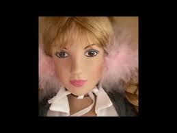 Muñeca de porcelana de Britney Spears