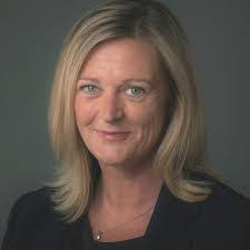 Janice Courtney's Instagram, Twitter & Facebook