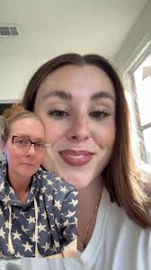 Lindsey (@sarcasticallylinds)'s videos with original sound