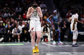 Caitlin Clark's actions call for a fan boycott? Her current situation  sparks debate | Marca