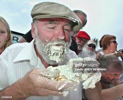 Andy Comer's Instagram, Twitter & Facebook