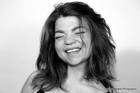 Verda… En mode book comédienne ‹ © Fred Nowak