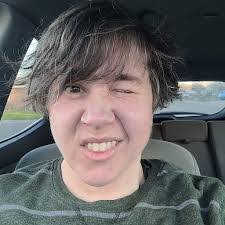 Noelle Ash's Instagram, Twitter & Facebook