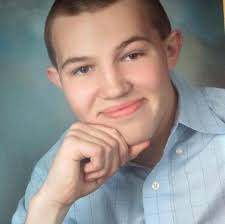 Modern Mode ❤️❤️❤️ Original Mode ❤️❤️ Are you taking advantage of those  extra hearts in Donkey Kong County Returns HD's new Modern Mode? Let us  know in the comments!