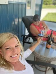 Paula Brake's Instagram, Twitter & Facebook