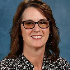 Mary Pereyra's Instagram, Twitter & Facebook