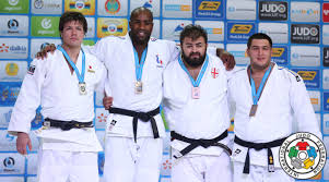 For starters, he weighs 130 kg and 204 cm, close to a real bear, but he was once undefeated for almost a decade. Judoinside Iakiv Khammo Judoka