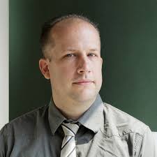 The Recommender: John Ness, Who Was Almost The First Straight Guy On "Queer  Eye"