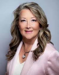 Ilene Stern's Instagram, Twitter & Facebook