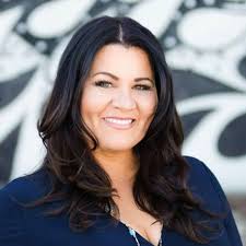 Amanda, Lex, and Denise Soler Cox: The Struggle to Belong, & How a Night at  a Bar in Miami Changed Everything!