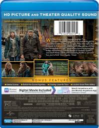 A father and daughter live a perfect but mysterious existence in forest park, a beautiful nature reserve near portland, oregon, rarely making contact with the world. Amazon Com Leave No Trace Blu Ray Ben Foster Thomasin Harcourt Mckenzie Jeff Kober Dale Dickey Debra Granik Anne Harrison Linda Reisman Anne Rosellini Debra Granik Anne Rosellini Movies Tv