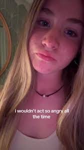 Lillian Tyler's Instagram, Twitter & Facebook