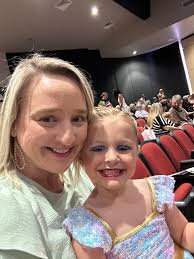 Kim Mullen (@kimmullen) • Instagram photos and videos