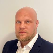 Adam Dignan's Instagram, Twitter & Facebook