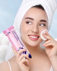 Amazon.com: Makeup Brushes Foundation Brush for Liquid Makeup, Flat Top  Kabuki Foundation Brush Premium Make up Brushes Liquid Blending Mineral  Powder Buffing Stippling Flawless Face Brush Makeup Tools(Blue) : Beauty &  Personal