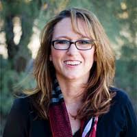 Tera Hansen's Instagram, Twitter & Facebook