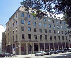 1798 legte conrad hinrich donner den grundstein für ein unternehmen, das seitdem für eine vitale verbindung von tradition und moderne steht. Reuschel Co Wikipedia