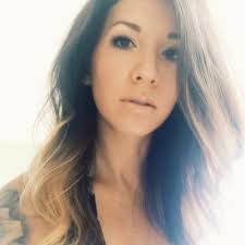 Naomi Beebe's Instagram, Twitter & Facebook