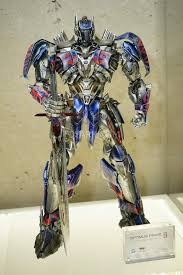 Mark wahlbergstanley tuccikelsey grammernicola peltzjack reynortitus welliversophia mylesli bingbingt.j. Optimus Prime Transformers Age Of Extinction 1 22 Scale Die Cast Figure Comicave Teaser Hi Def Ninja Pop Culture Movie Collectible Community
