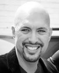 Ernie Alonzo's Instagram, Twitter & Facebook