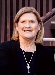 VOTE FOR YOUR FAVORITE FEMALE GOSPEL MUSIC ARTIST