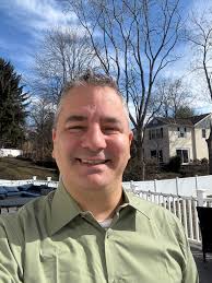 Olderwomendating.net I enjoy baking and often host gatherings for family  and friends. I'm looking for someone to share sweet moments with.