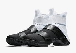 Maybe you would like to learn more about one of these? Nike S Surpise Soldier 10 Pinnacle Released Today House Of Heat