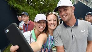 The couple sat down with deidre behar of entertainment tonight and gushed. Pga Bryson Dechambeau Donates 25k To Family Of Jarrod Lyle